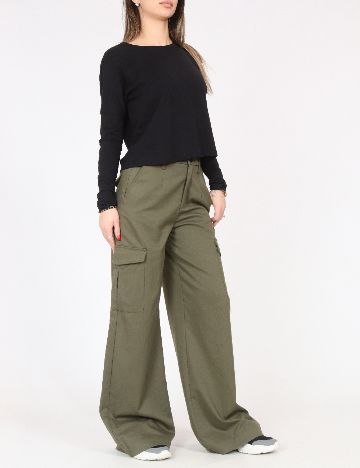 Pantaloni Bershka, verde