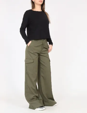 Pantaloni Bershka, verde