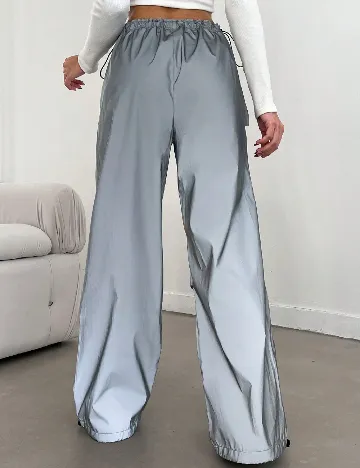 Pantaloni SHEIN, gri