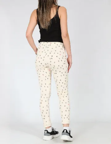 Pantaloni Zara, crem