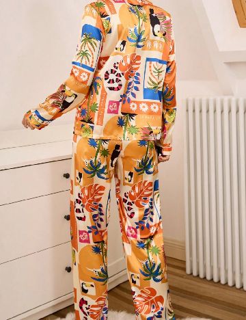 Pijama SHEIN, mix culori