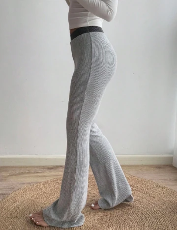 Pantaloni SHEIN, gri