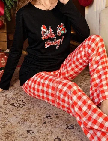 Pijama SHEIN, mix culori