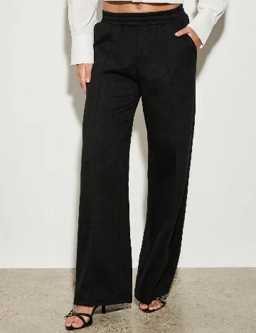 Pantaloni AiiRZ, negru