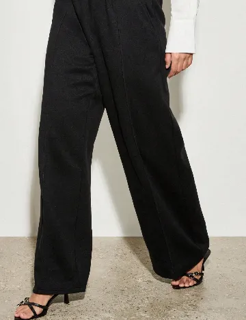 Pantaloni AiiRZ, negru