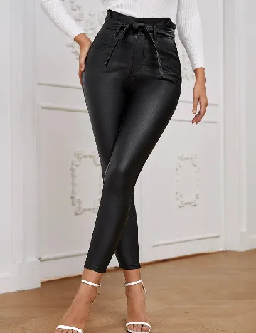 Pantaloni SHEIN, negru