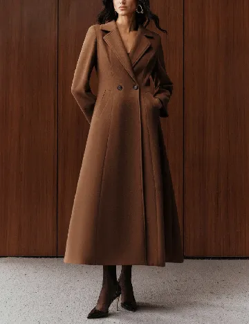 Palton Anewsta, maro