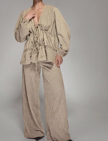 Compleu Missguided, bej