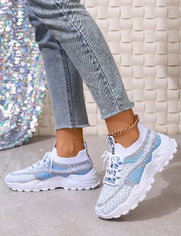 Adidasi SHEIN, mix culori