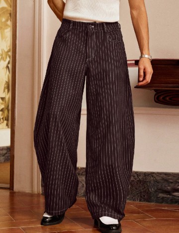 Pantaloni SHEIN, maro
