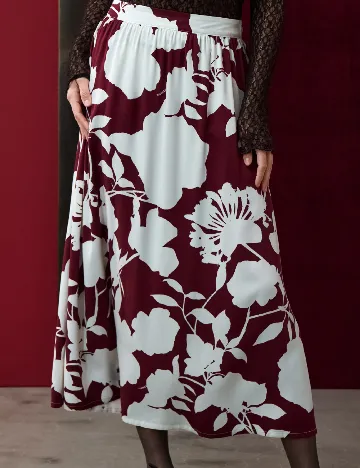 Fusta Sinsay, visiniu