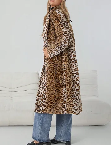Palton SHEIN, animal print