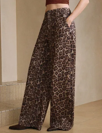 Pantaloni SHEIN, animal print
