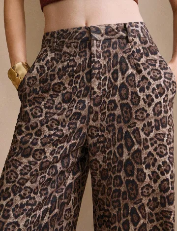 Pantaloni SHEIN, animal print