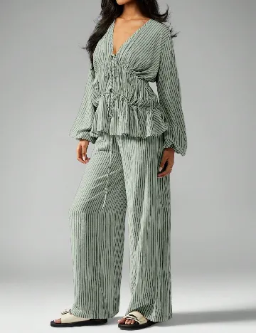 Compleu Missguided, verde