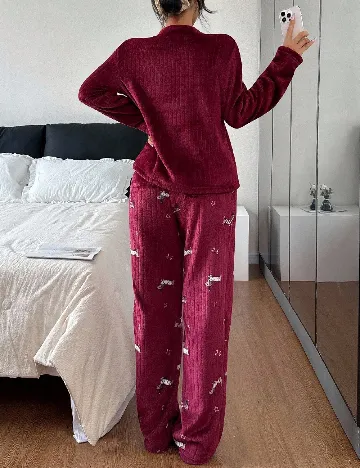 Pijama SHEIN, visiniu