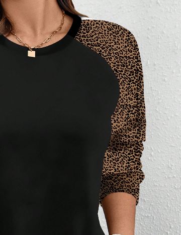 Rochie scurta Emery Rose Curve, negru