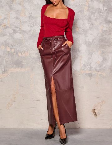 Fusta SHEIN, visiniu