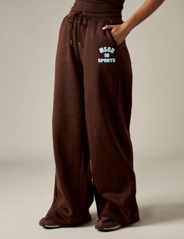 Pantaloni Missguided, maro