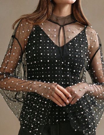 Compleu Anewsta, negru