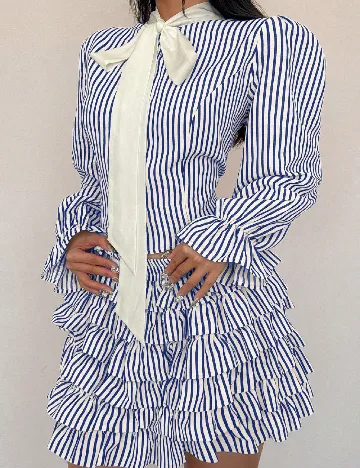 Compleu SHEIN CURVE, albastru/crem