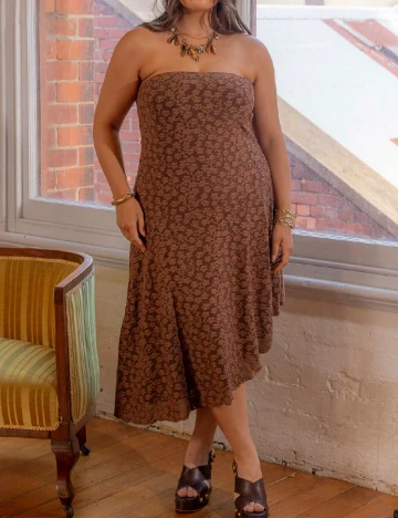 Rochie medie SHEIN CURVE, maro