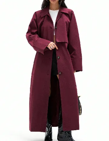 Trench Aveloria, visiniu