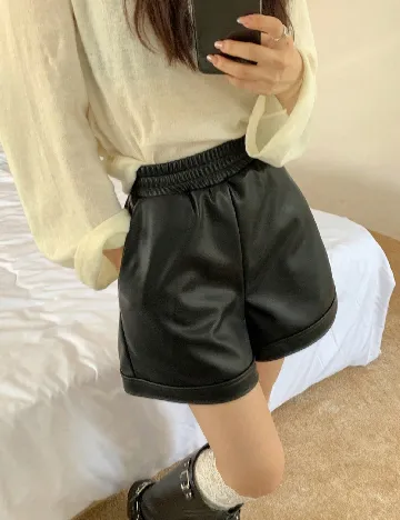 Pantaloni scurti Dazy, negru