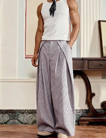 Pantaloni SHEIN, mov