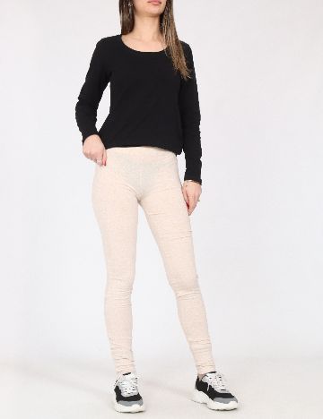 Colanti Bershka, bej