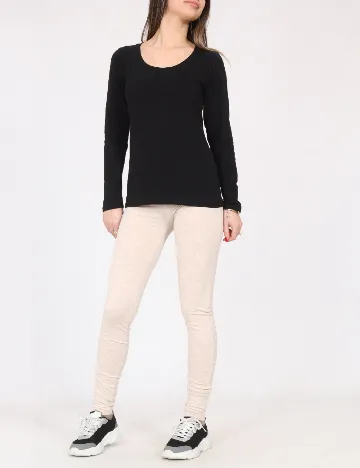 Colanti Bershka, bej