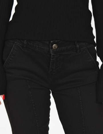 Pantaloni Bershka, negru