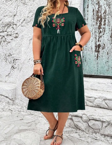 Rochie medie SHEIN CURVE, verde