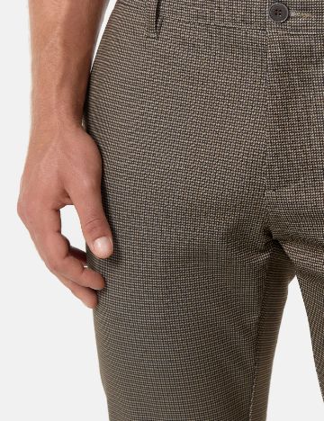 Pantaloni Jeff Urban Tailoring, maro