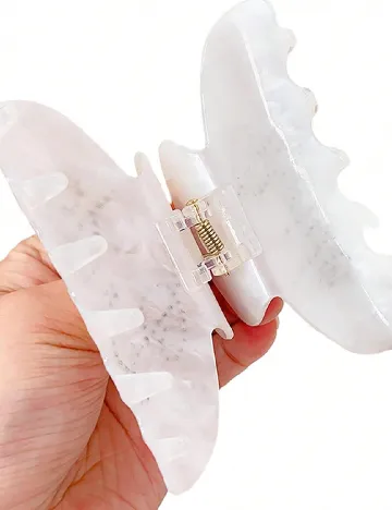 Clama de par SHEIN, alb