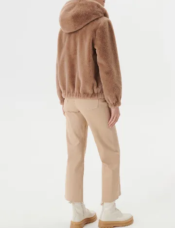 Jacheta Sinsay, maro