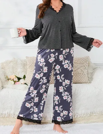 Pijama SHEIN CURVE, mix culori
