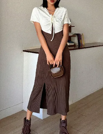 Rochie medie Dazy, maro