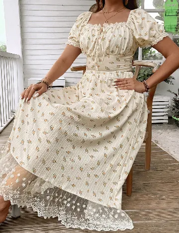 Compleu SHEIN CURVE, floral print