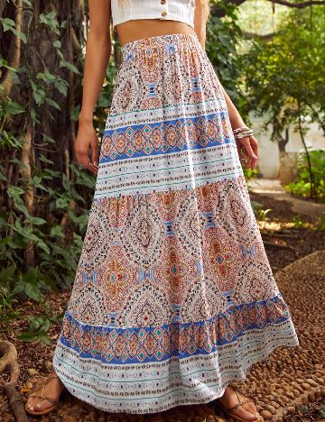 Fusta Luukse, mix culori