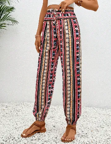 Pantaloni SHEIN, mix culori