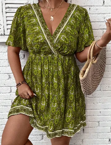 Rochie scurta SHEIN CURVE, verde