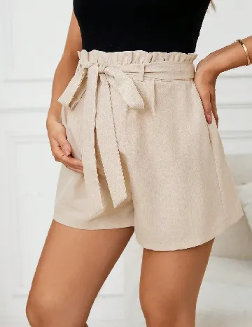 Pantaloni scurti SHEIN Maternity, crem