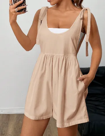 Salopeta SHEIN, crem