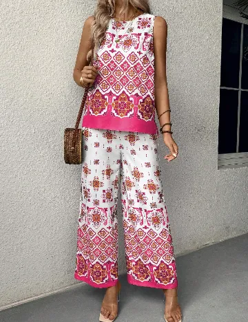 Compleu SHEIN, mix culori