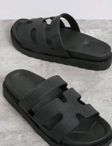Slapi SHEIN, negru