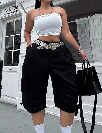 Pantaloni scurti SHEIN CURVE, negru