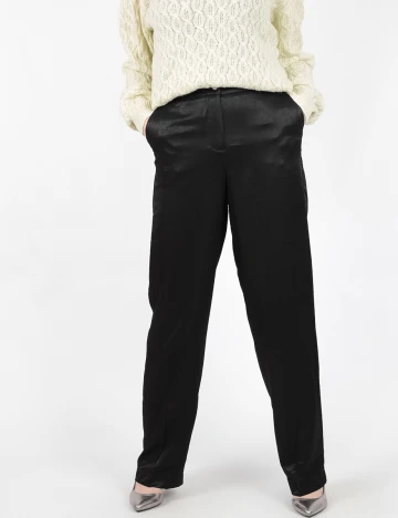 Pantaloni Vila, negru