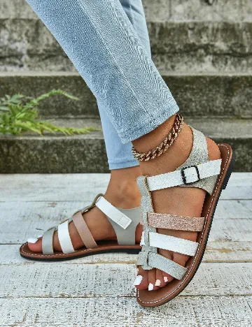 Sandale SHEIN, mix culori