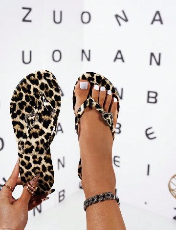 Slapi SHEIN, animal print